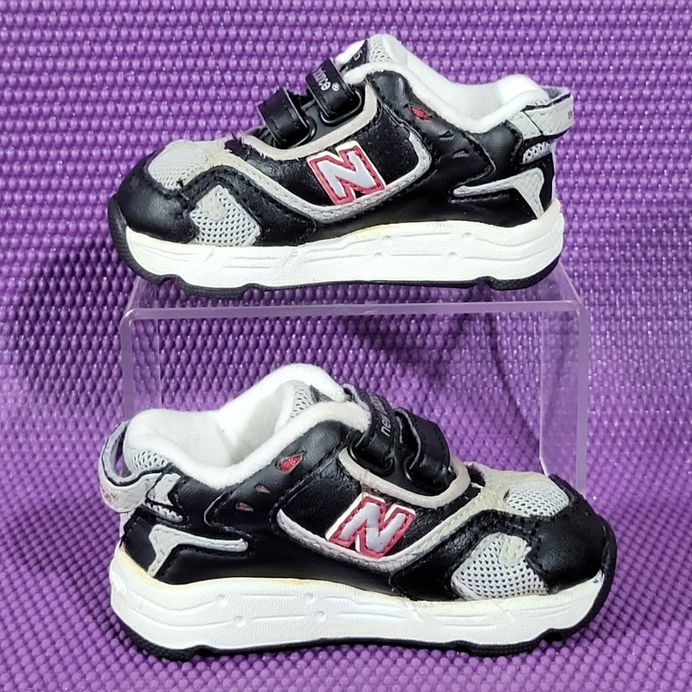 New Balance Kids 485 Black/Grey Sneakers - Baby Size 3 - Picture 2 of 7